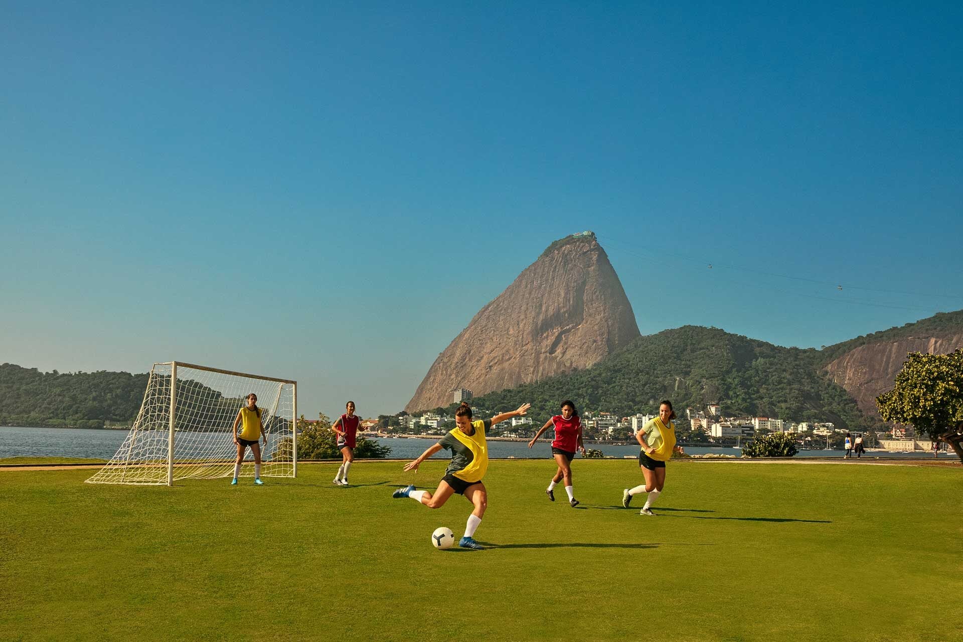 Frauenfußball in Brasilien: Leidenschaft, Tourismus und Vorbereitung auf die FIFA Frauenfußball-Weltmeisterschaft 2027