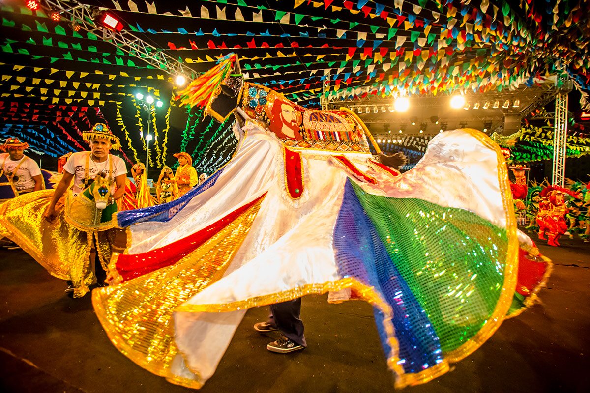 Descubra o São João: A Temporada de Festas, Música e Sabores Irresistíveis do Brasil — 7 FESTAS ICÔNICAS PARA VIVER O SÃO JOÃO NO BRASIL
